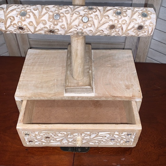 Wood and mirror Jewelry Stand with drawer - Picture 2 of 4